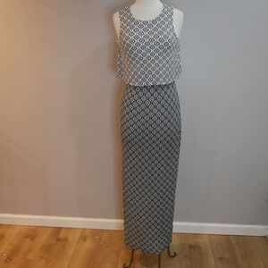 Rd Style NWT Black & White Geometric Print Maxi Dress Size Medium